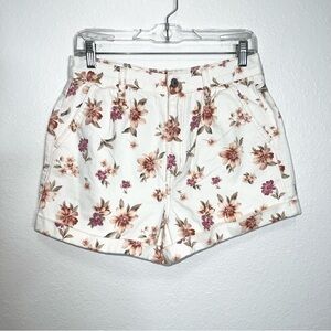 American Eagle shorts Women Size 6 Mom Floral Jean High Rise White Cuffed b24